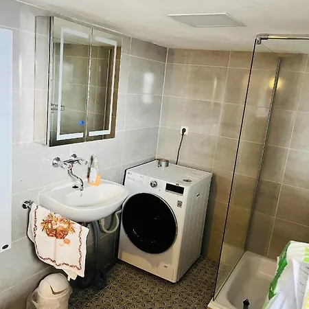 Inklusive Parkplatz * Schotten