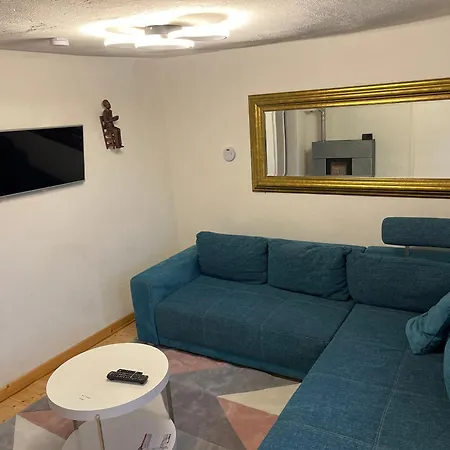 בית נופש Inklusive Parkplatz שוטן