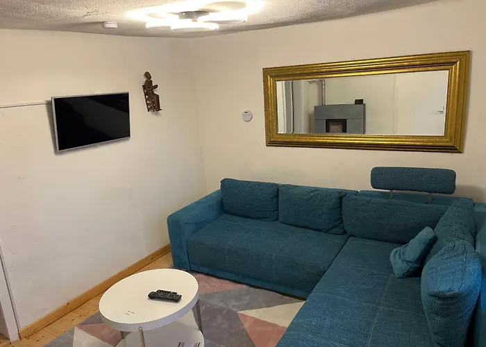 בית נופש Inklusive Parkplatz שוטן